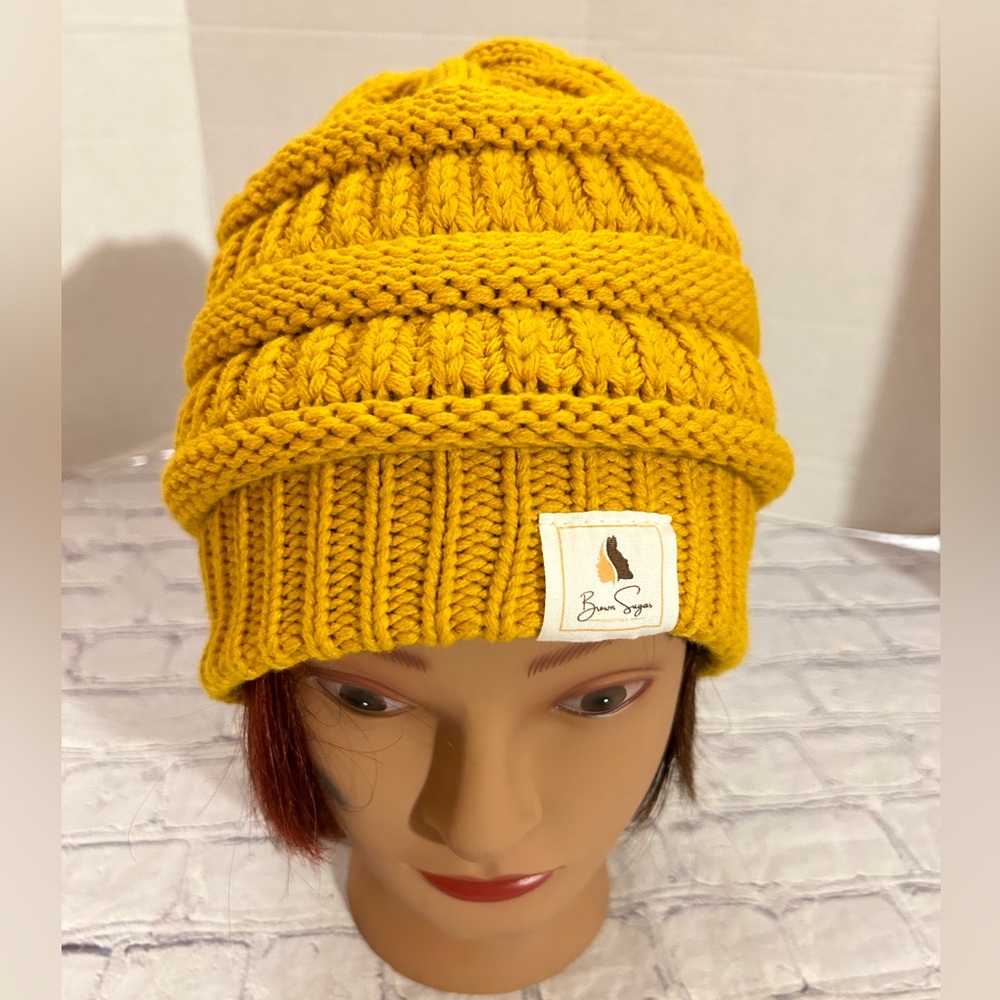 BROWN SUGAR TOBOGGAN HAT BEANIE MUSTARD GOLD PATTERN WOMENS SIZE O/S